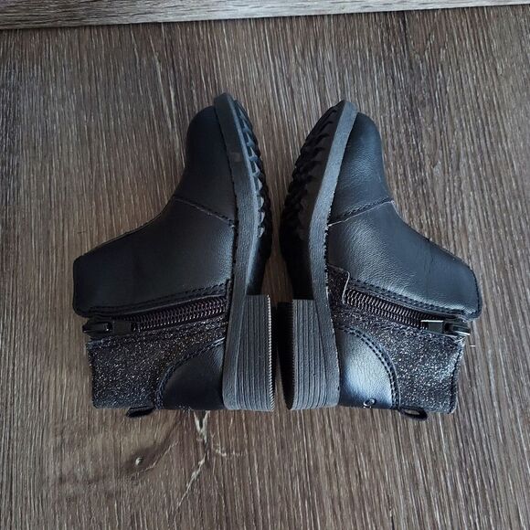 OshKosh B'gosh Banu Infant Girl's Black Ankle Boots Size 5 - Picture 6 of 8